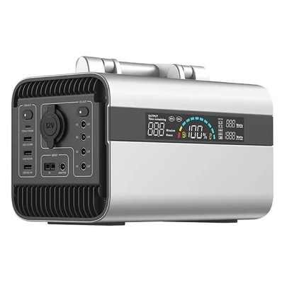 태양이고 가벼운 4w와 110V / 220V 입출력 600wh 가지고 다닐 수 있는 동력화차