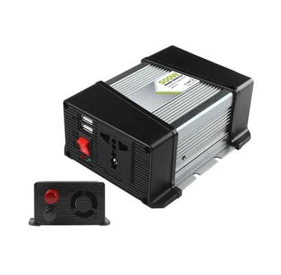 자동차는 듀얼 USB와 태양 역변환 장치 500W 12v 내지 220v 주택 5v 2.1a를 탑재했습니다